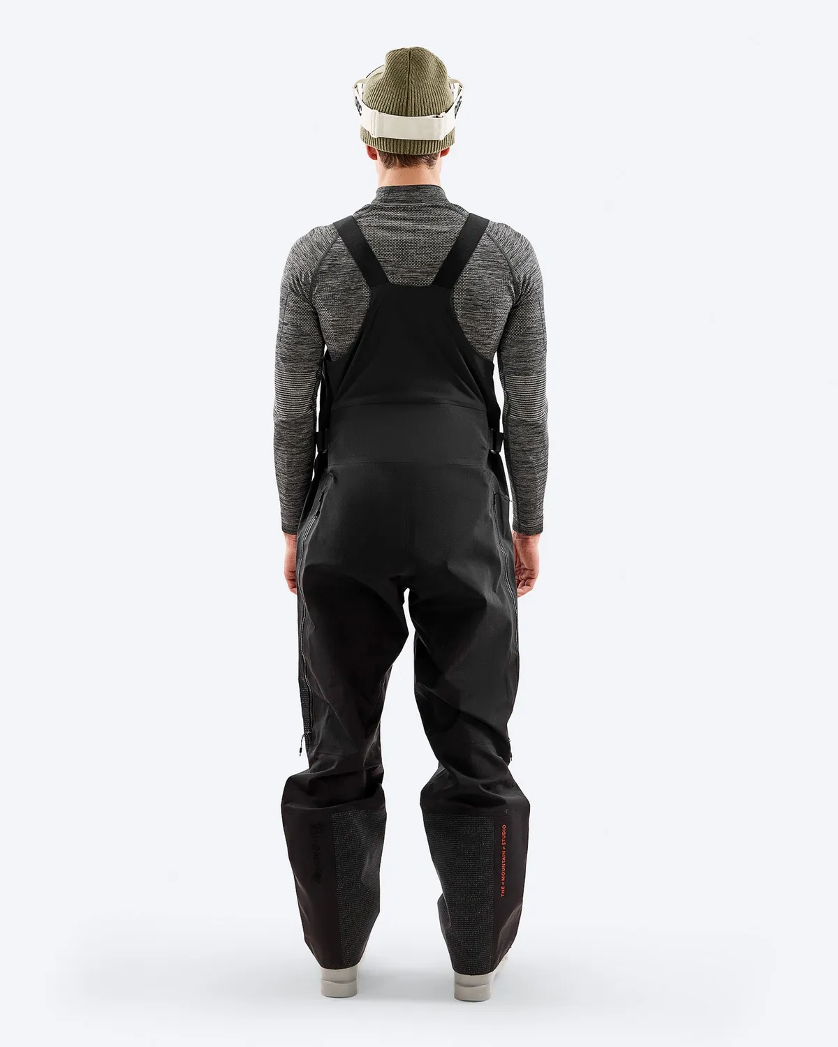 The Mountain Studio Y-7 PRO selebukse Black Onyx Gore-Tex