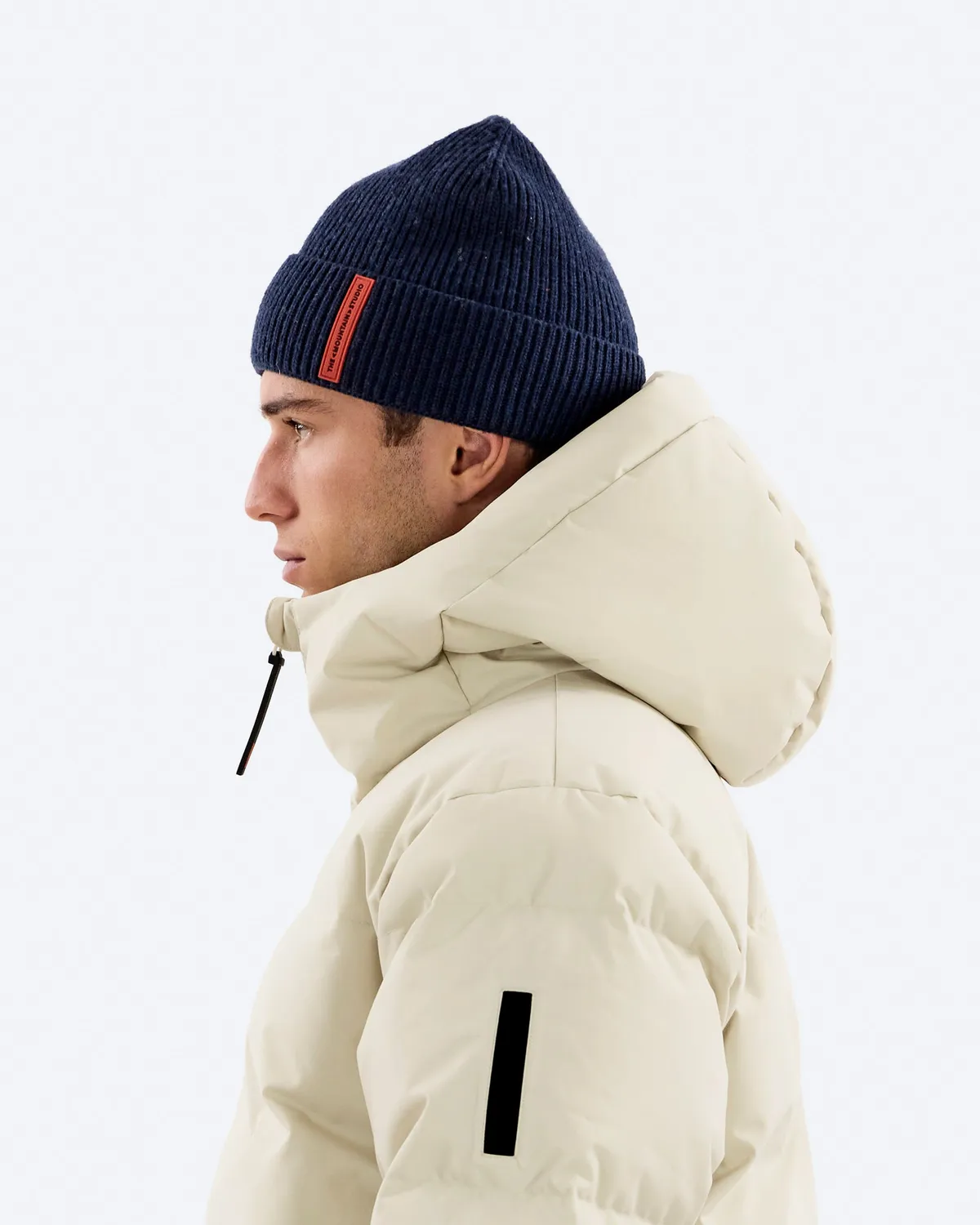 The Mountain Studio C-12 Are lue Sky Captain ull