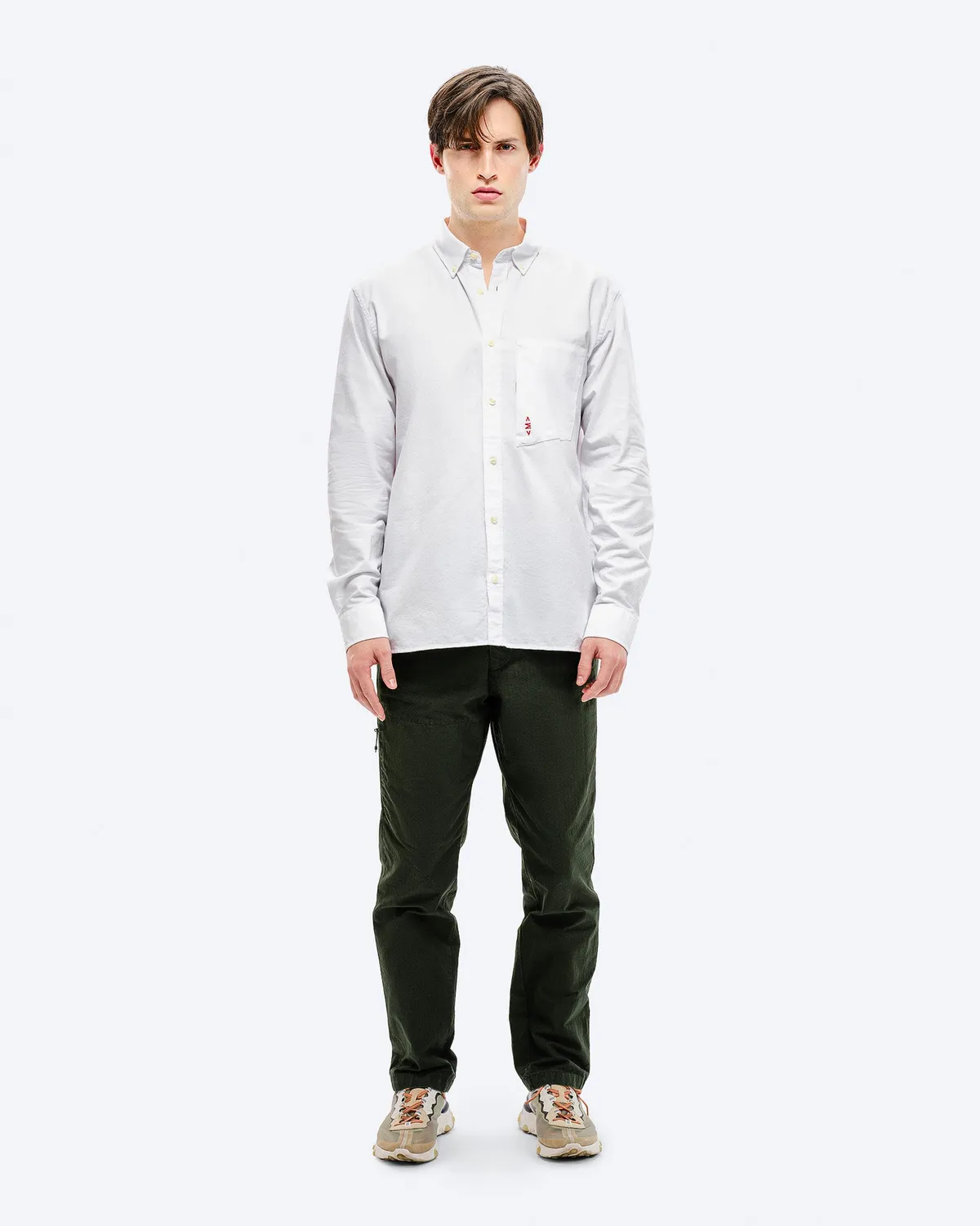 The Mountain Studio G-1 oxfordskjorte White bomull