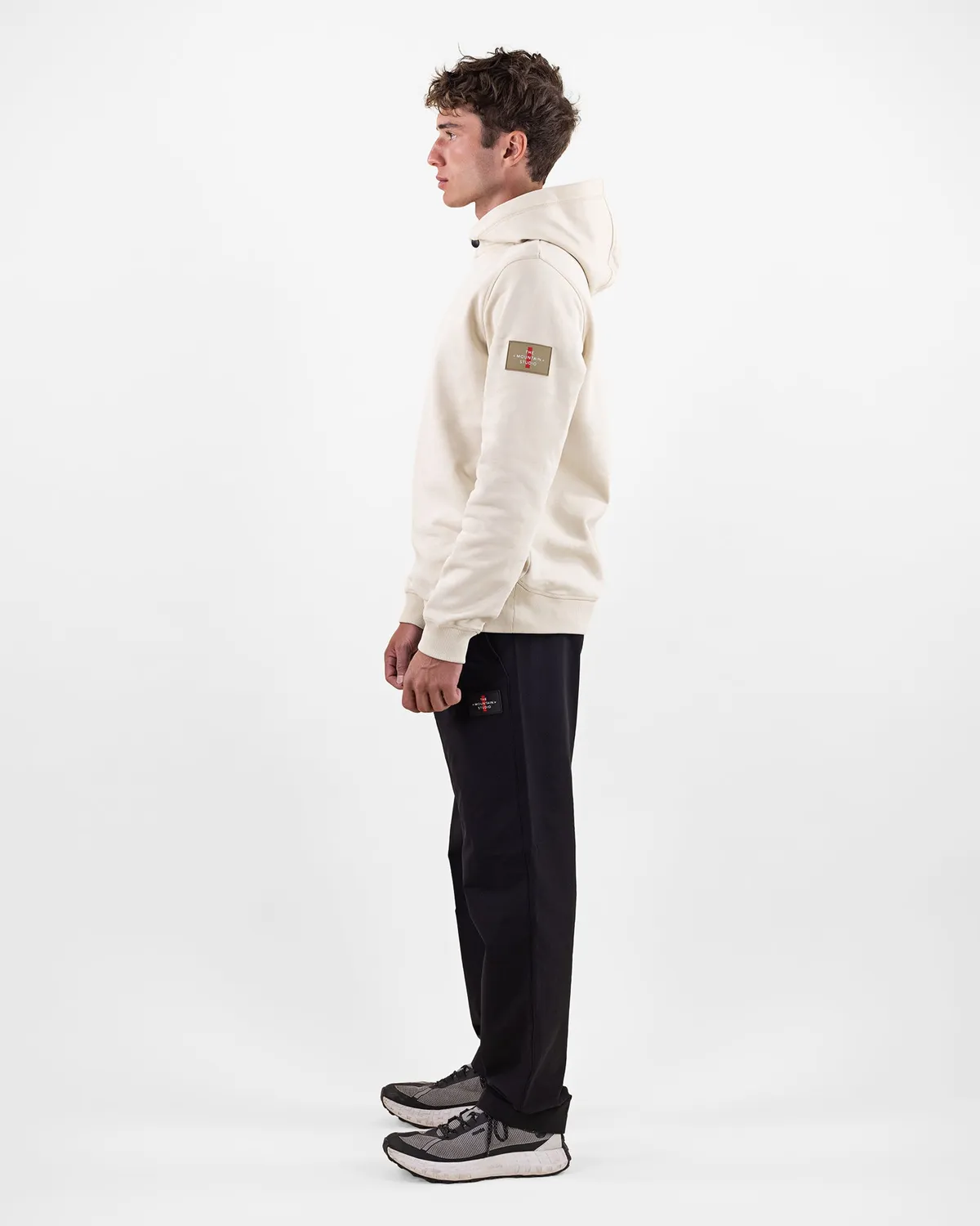 The Mountain Studio J-7 Camp 4 turbukse Black Onyx stretch