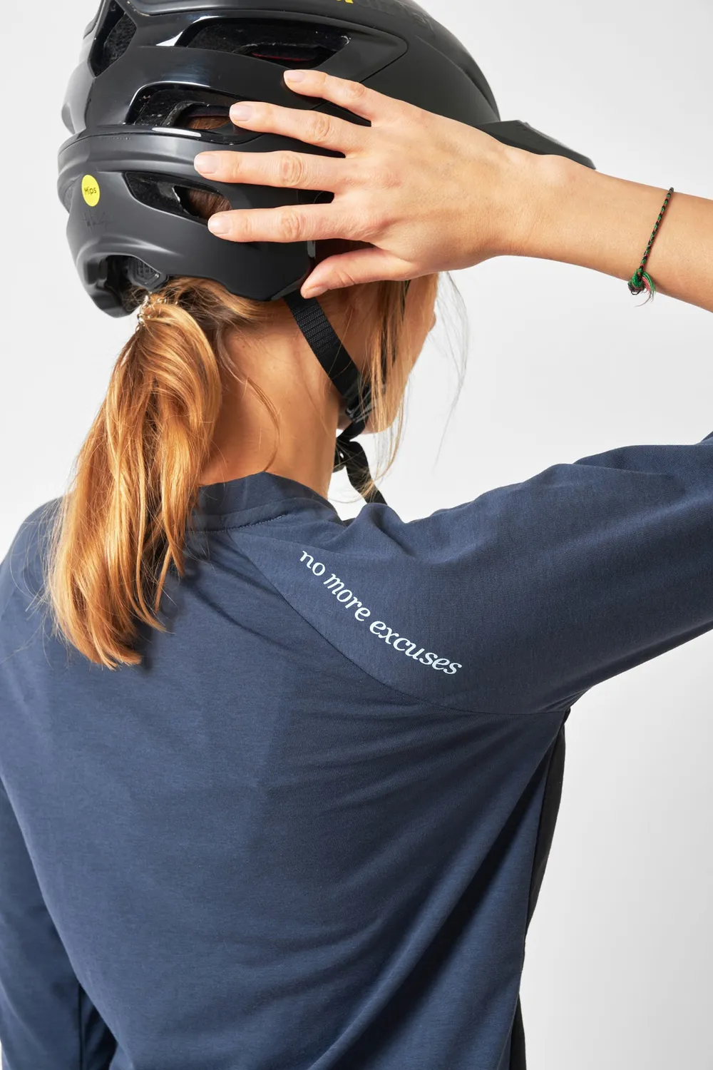 dirtlej mountee ladies sykkeltrøye steel blue luktfri