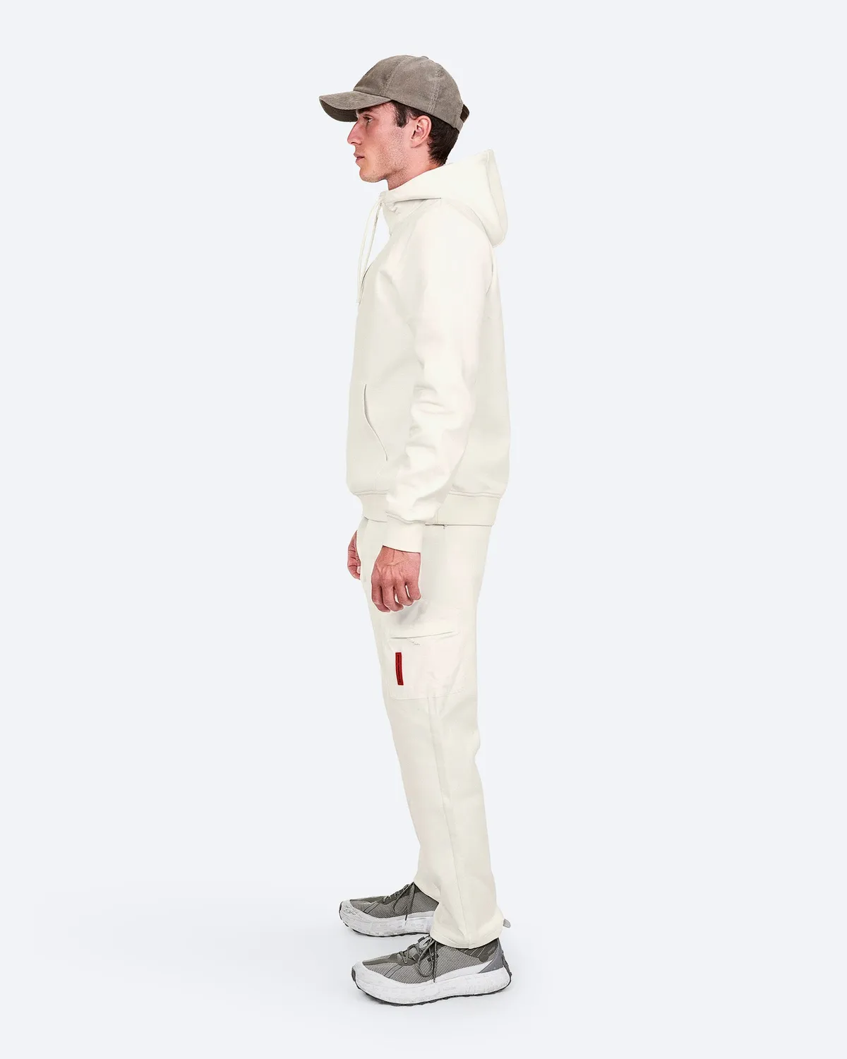 The Mountain Studio J-14 Cotton Tech turbukse white alyssum