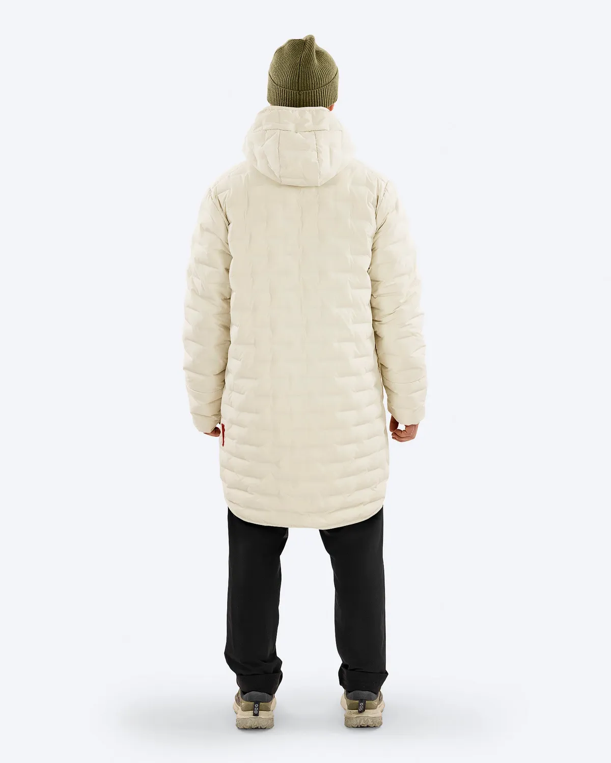The Mountain Studio A-7 L dunparkas herre Almond Milk 700-fill
