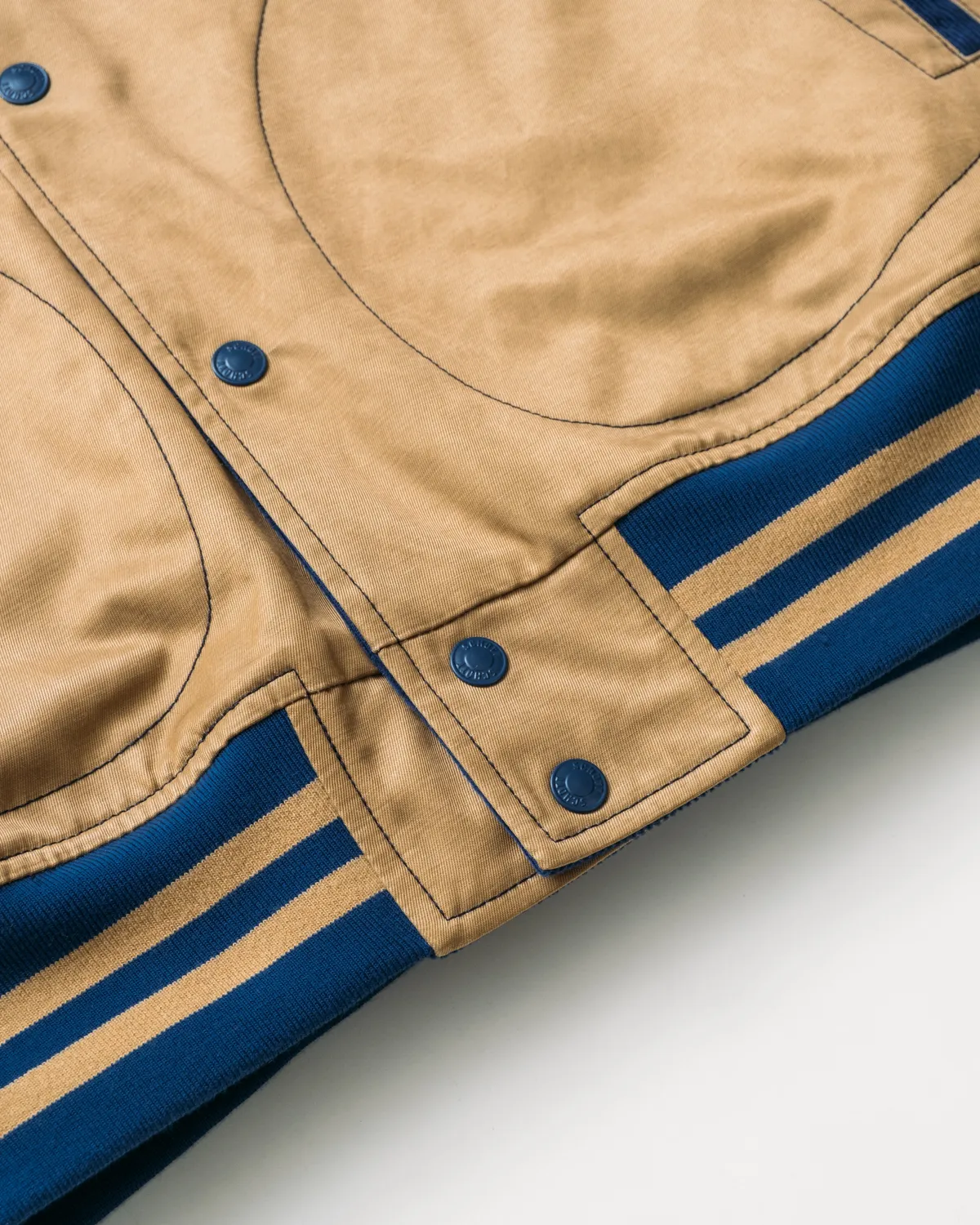 Schott NYC 9504 bomberjakke khaki vendbar