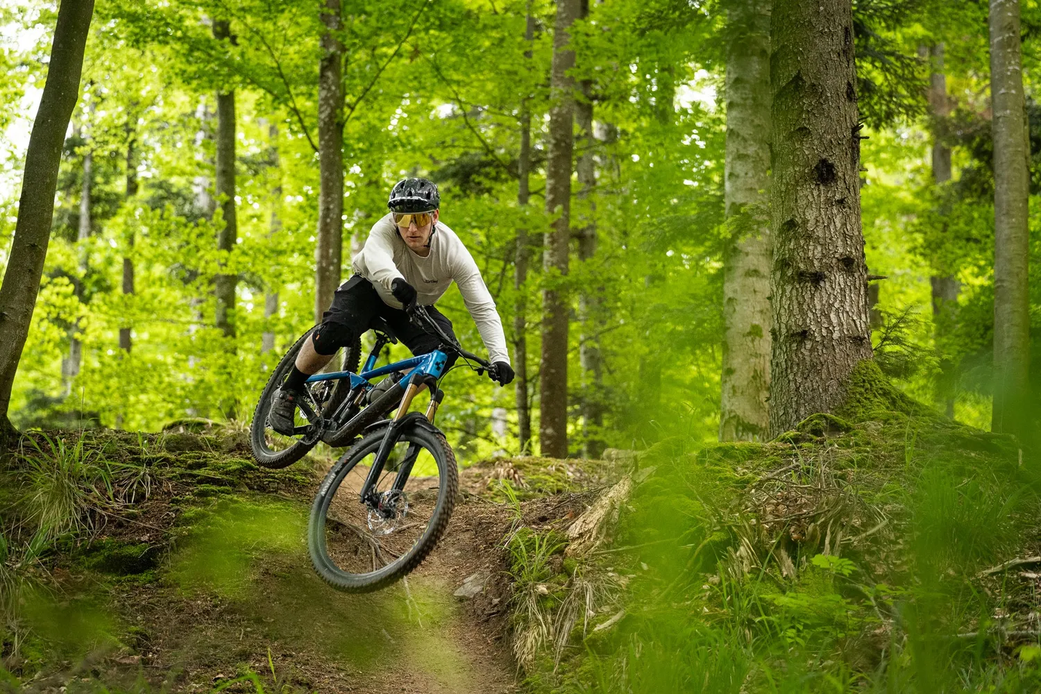 dirtlej specs 03 sykkelbriller gold mirrored solbriller
