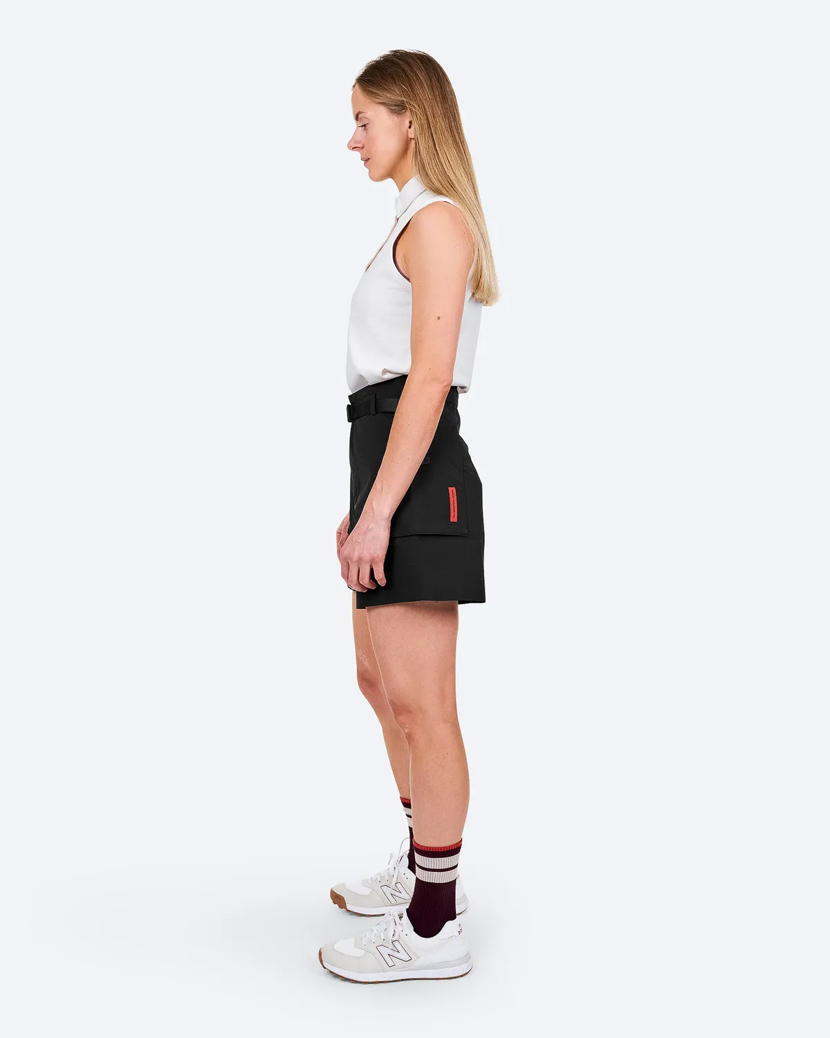 The Mountain Studio L-11 W Cargo Stretch Shorts shorts Black Onyx