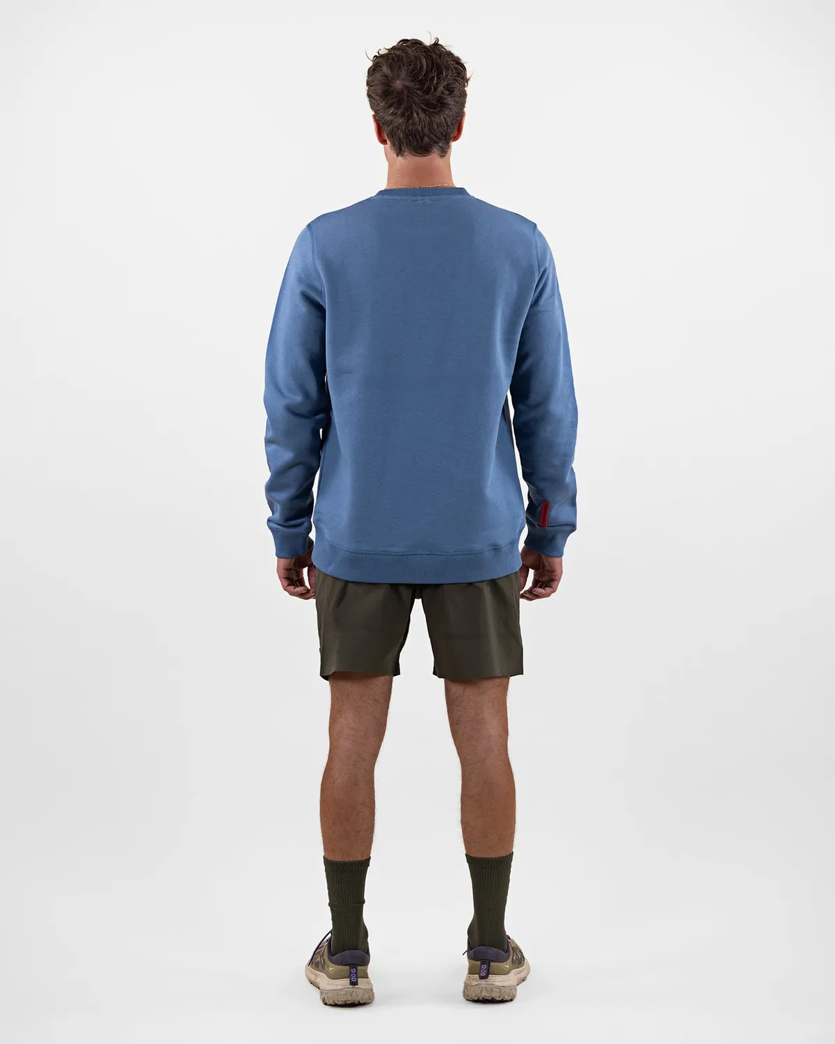 The Mountain Studio I-4 genser moonlight blue økologisk bomull