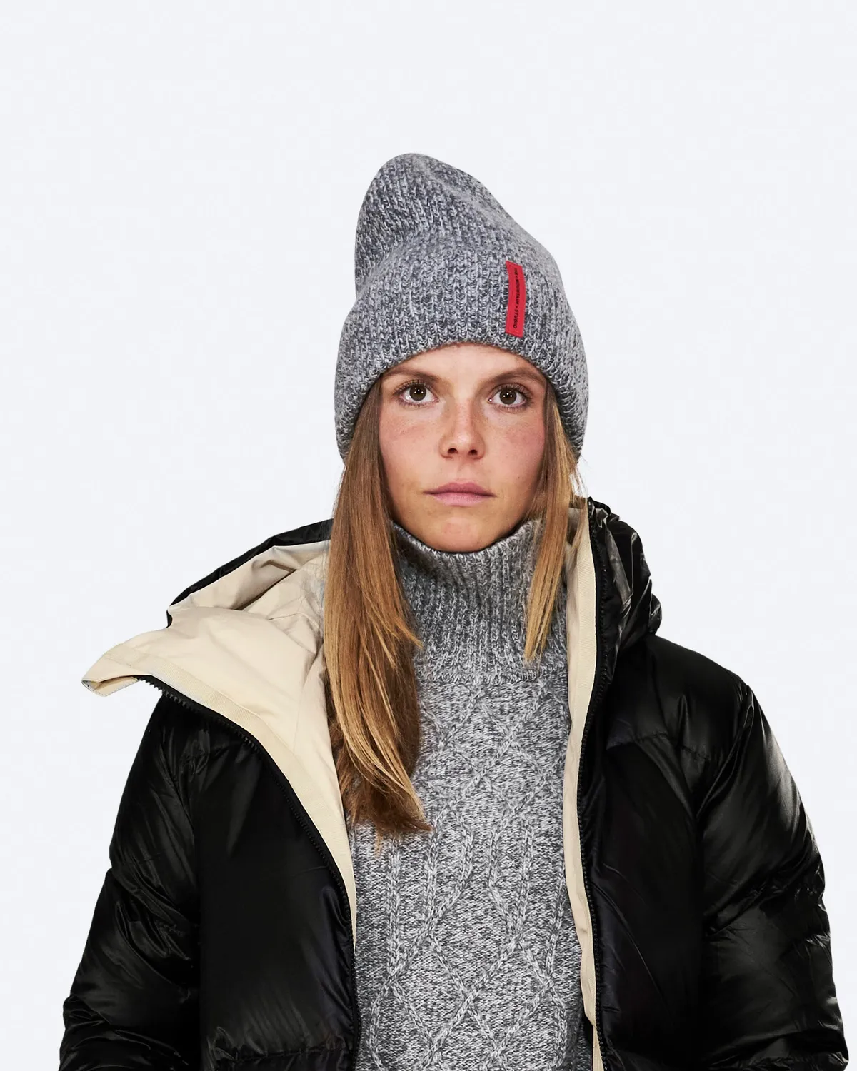 The Mountain Studio C-22 lue Grey Melange kasjmir