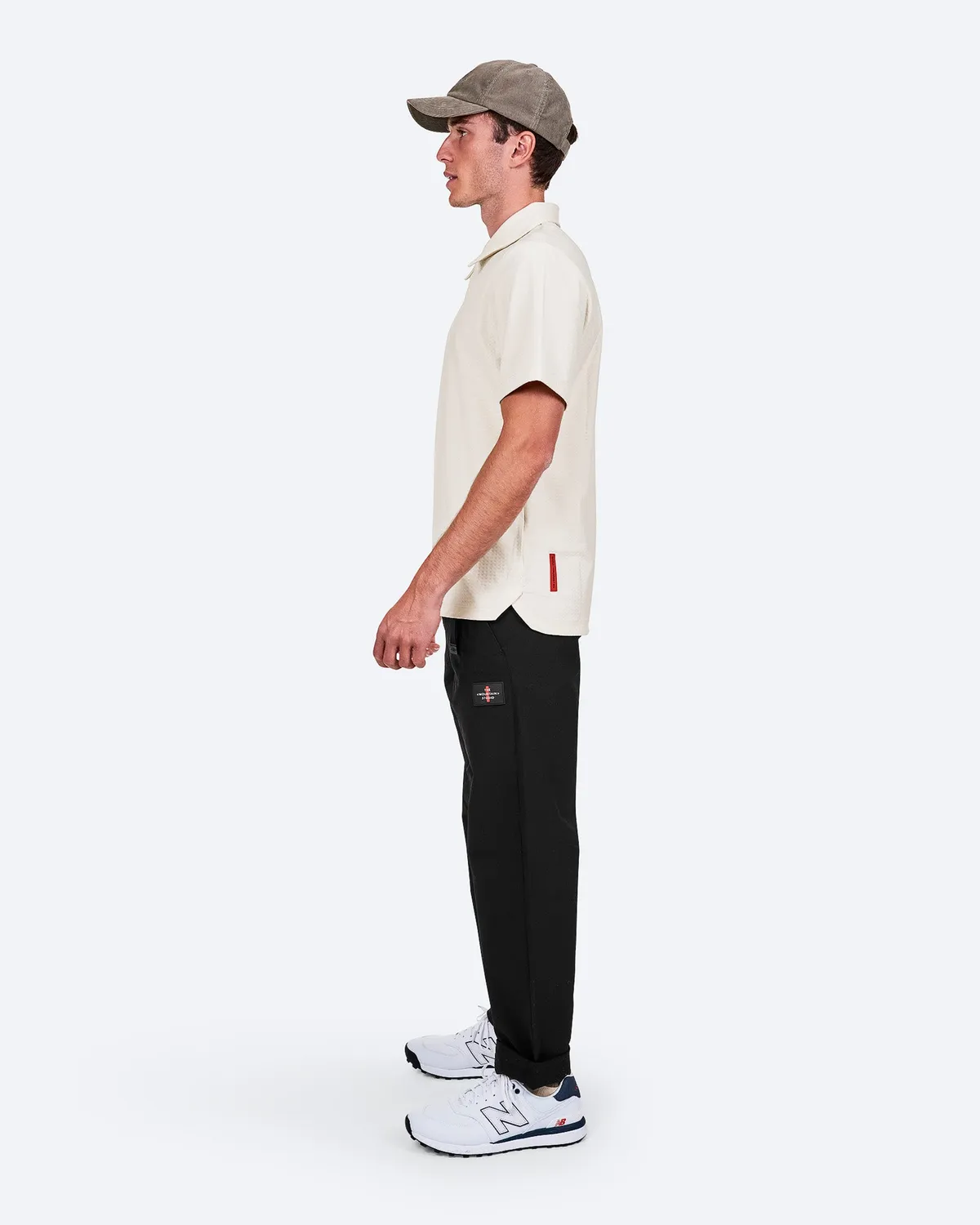 The Mountain Studio Q-11 Structured piké Almond Milk stretch