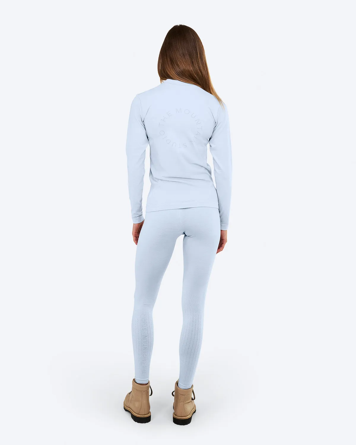 The Mountain Studio U-10 W Seamless stillongs Ice Water merino