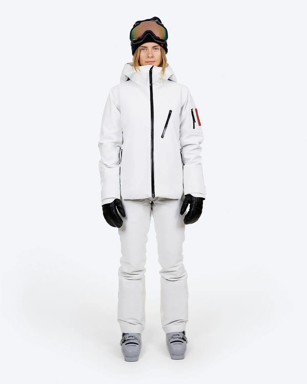 The Mountain Studio P-5 W skibukse hvit isolert stretch