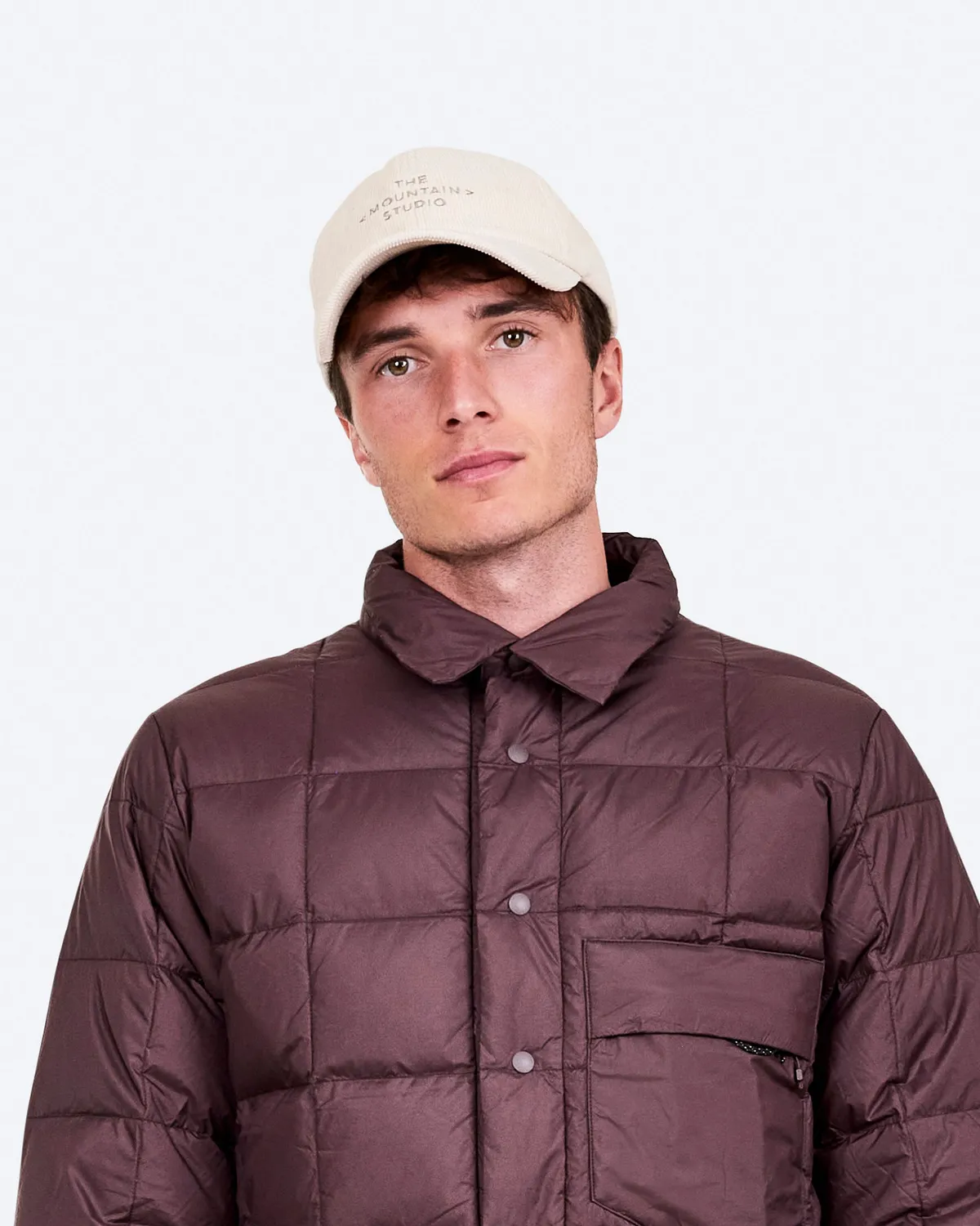 The Mountain Studio C-10 Cord Classic caps almond milk kord