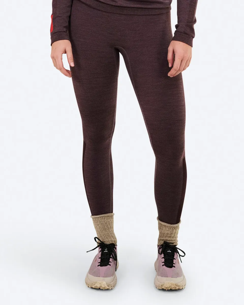 The Mountain Studio U-12 W merino stillongs fudge varm
