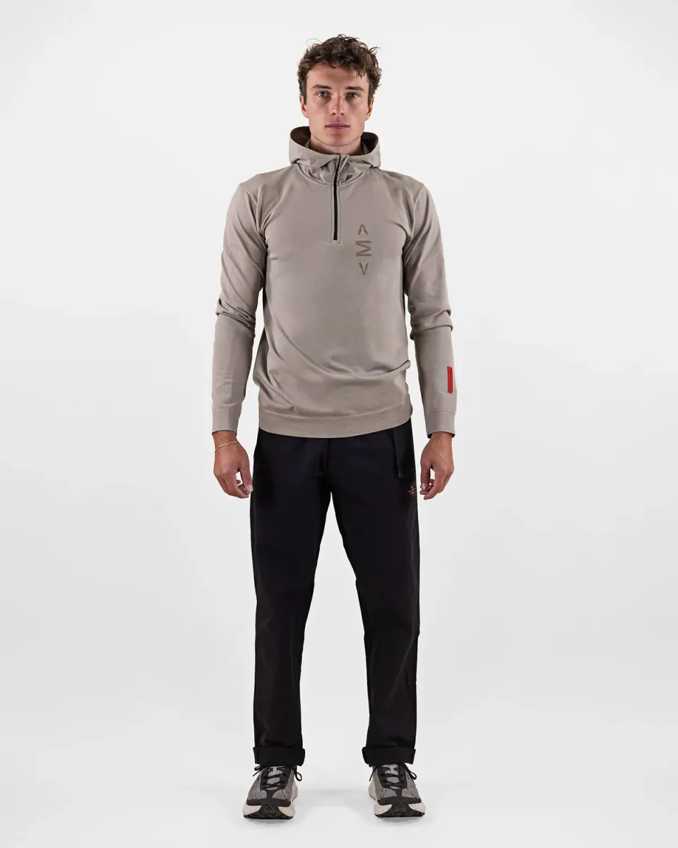 The Mountain Studio M-10 Tecno Hood hettegenser Brindle