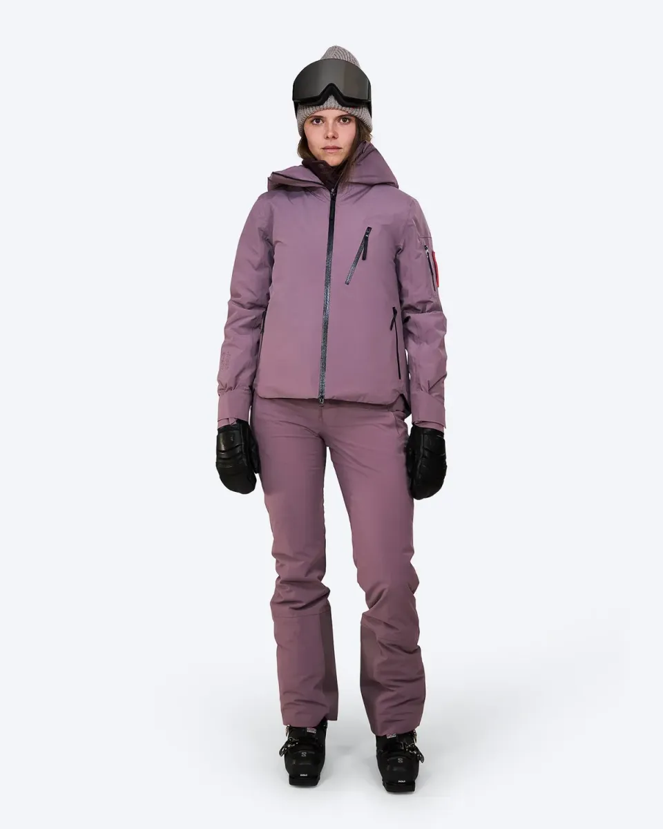 The Mountain Studio S-5 W skijakke Ephemera isolert dame