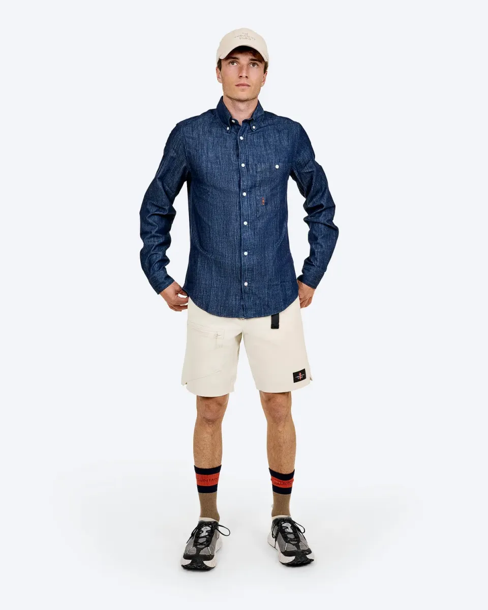 The Mountain Studio L-9 Field shorts stretch Almond Milk
