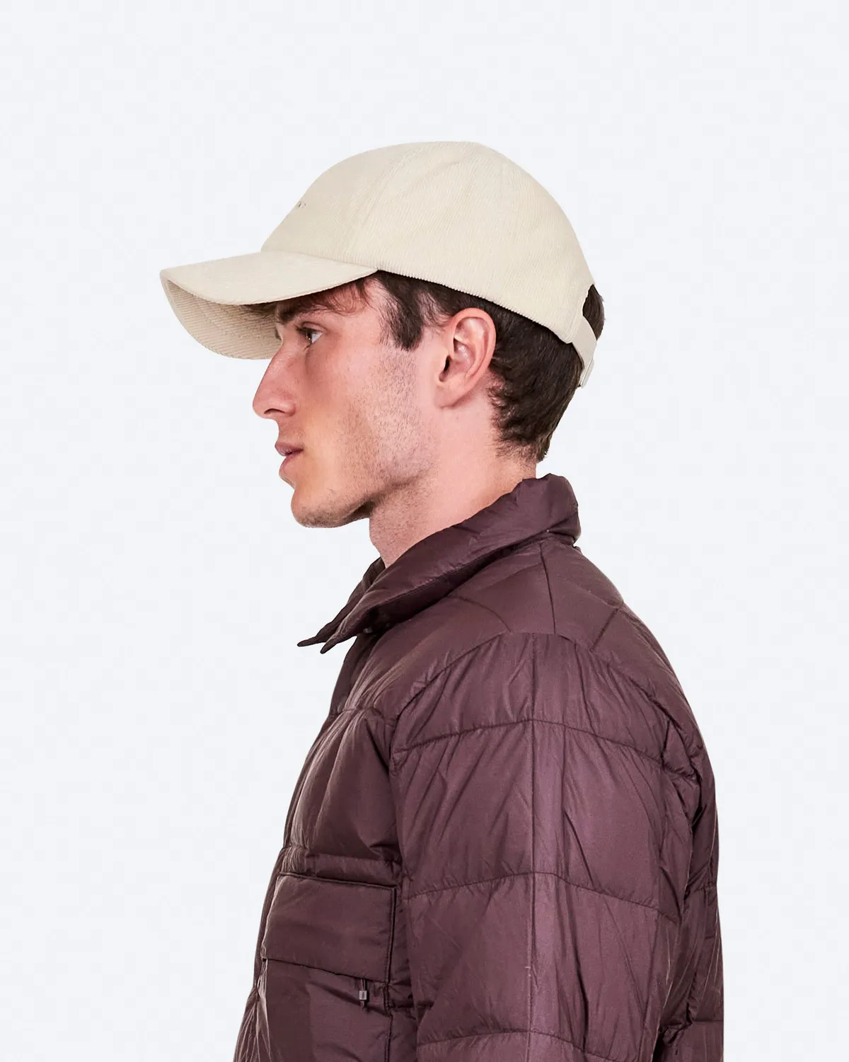 The Mountain Studio C-10 Cord Classic caps almond milk kord