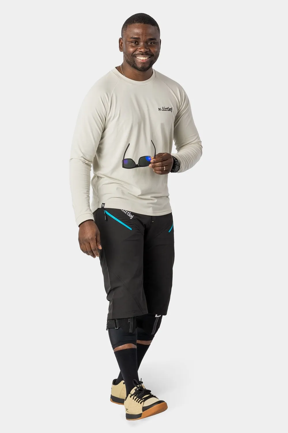 dirtlej mountee blacklabel sykkeltrøye herre sort merino