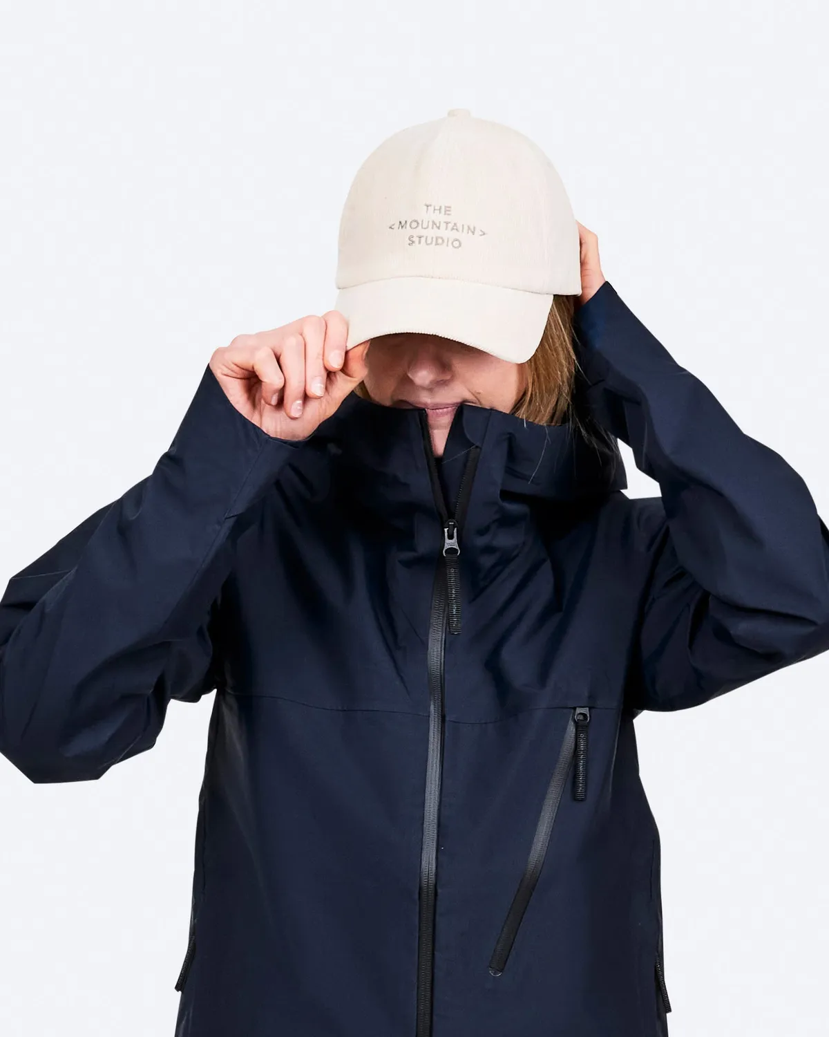 The Mountain Studio C-10 Cord Classic caps almond milk kord