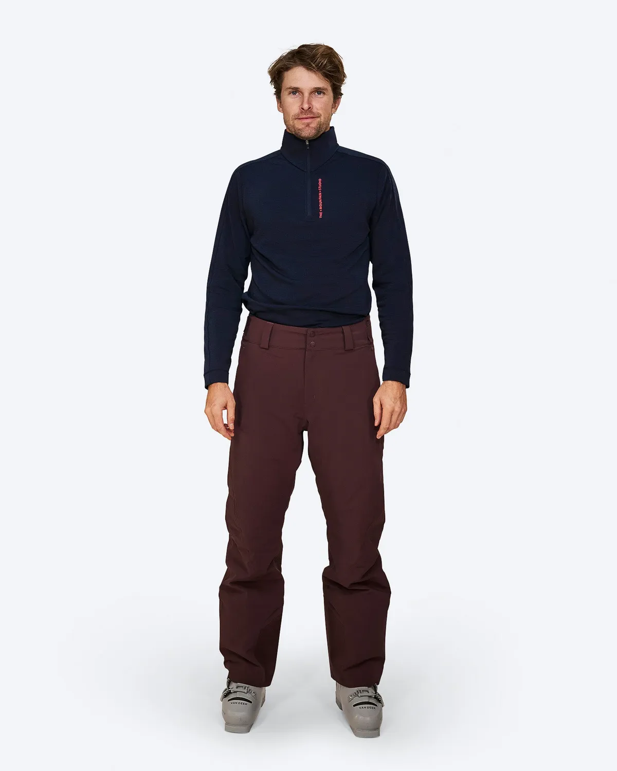 The Mountain Studio M-6 fleece Sky Captain lett