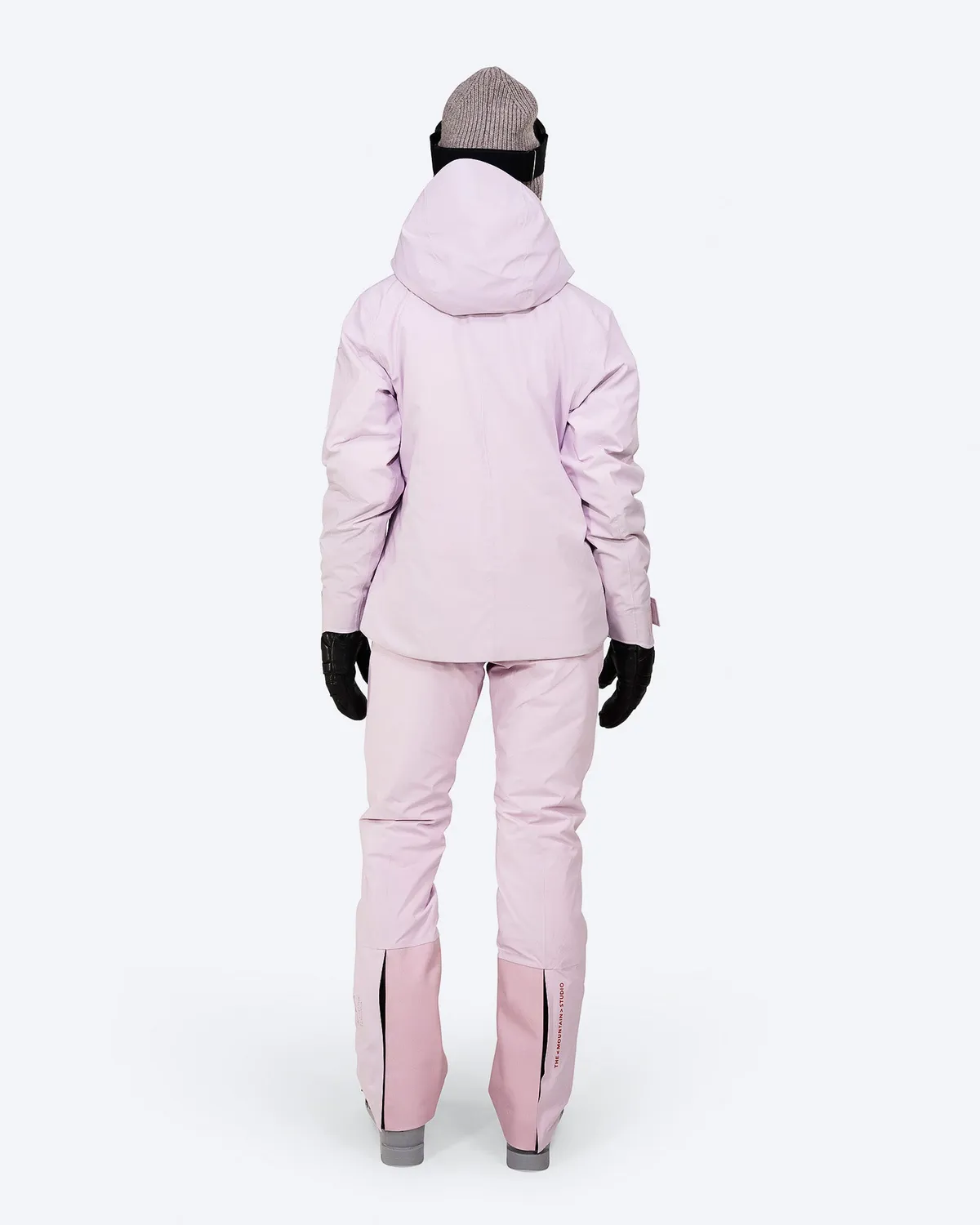 The Mountain Studio S-5 W skijakke Lilac Snow isolert