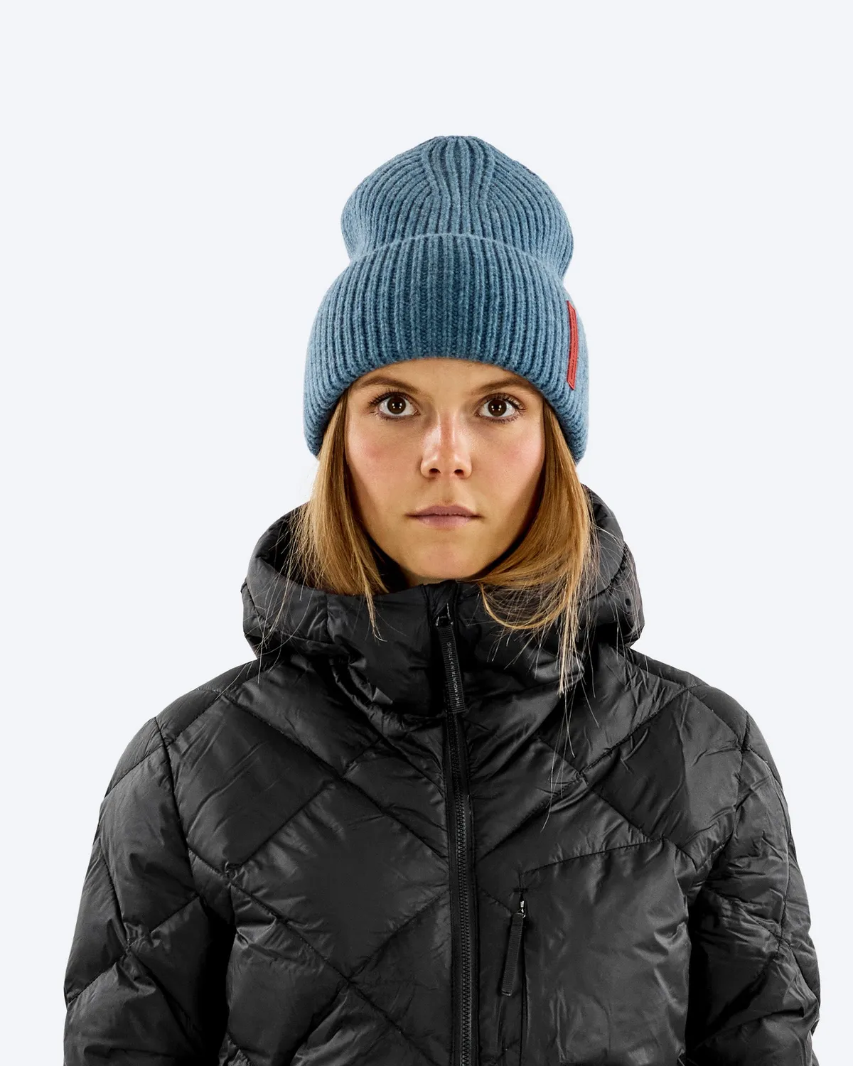 The Mountain Studio C-12 Are Beanie lue Balsam Green ull