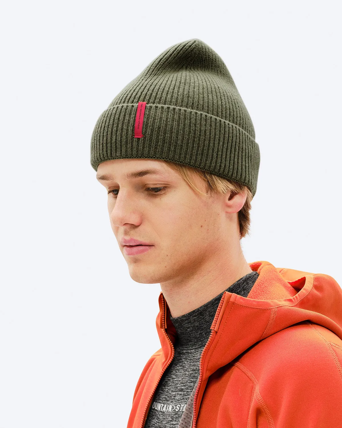 The Mountain Studio C-8 lue Winter Moss ull