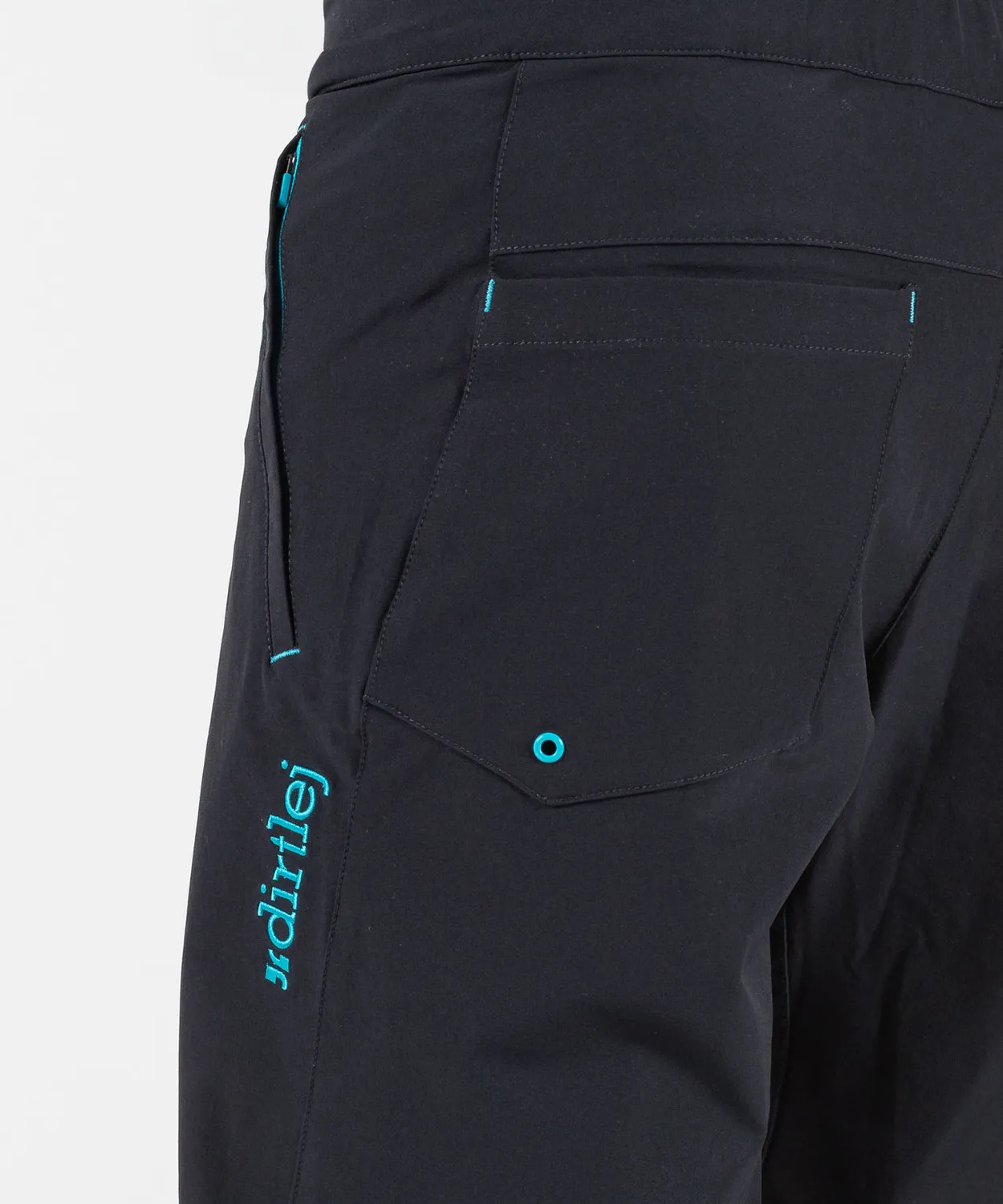 dirtlej trailscout MTB shorts sykkelshorts svart stretch