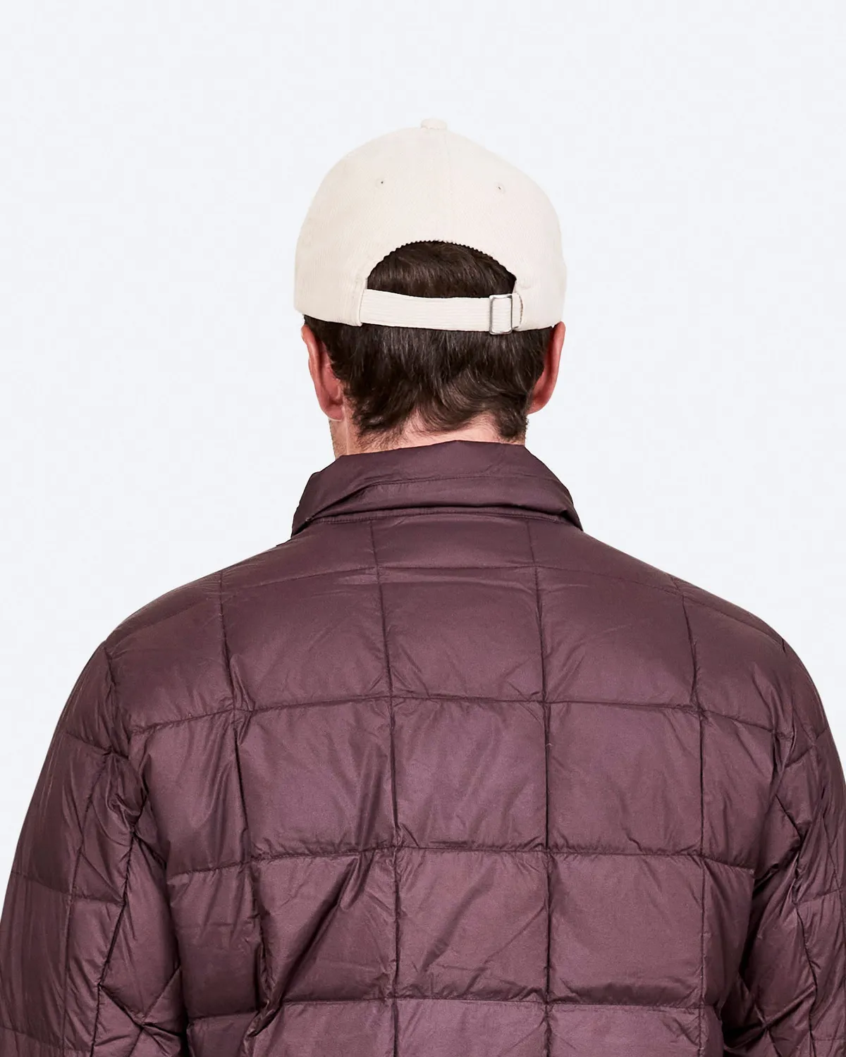 The Mountain Studio C-10 Cord Classic caps almond milk kord