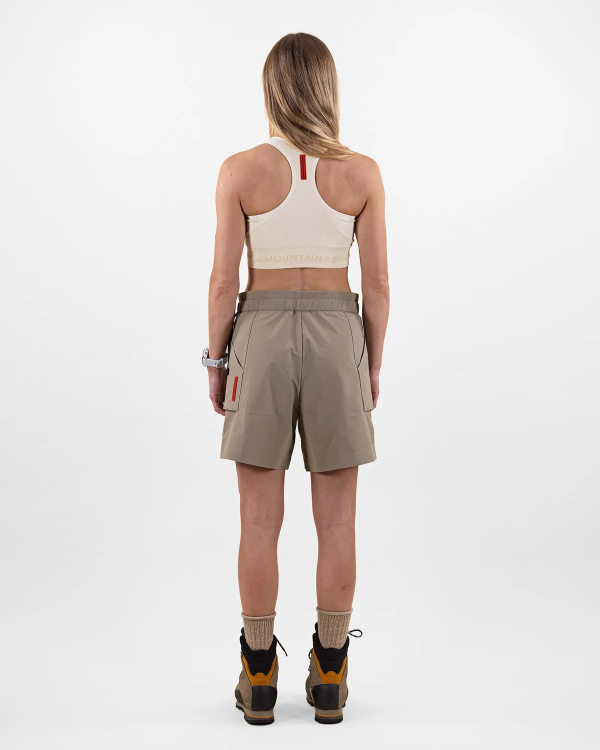 The Mountain Studio U-5 W Two Tone Tech treningstopp Almond Milk