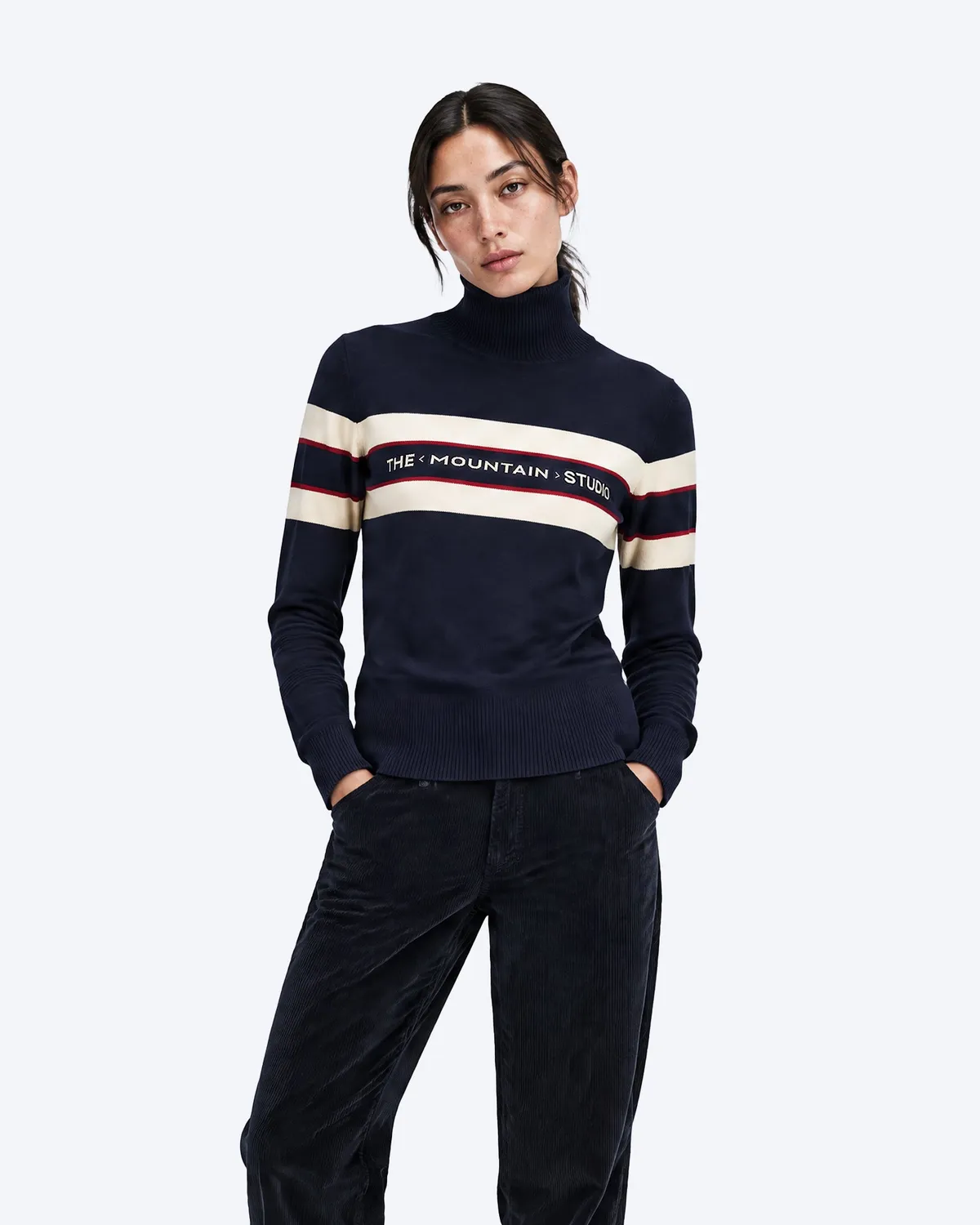 The Mountain Studio Retro K-8 W skigenser Sky Captain merino