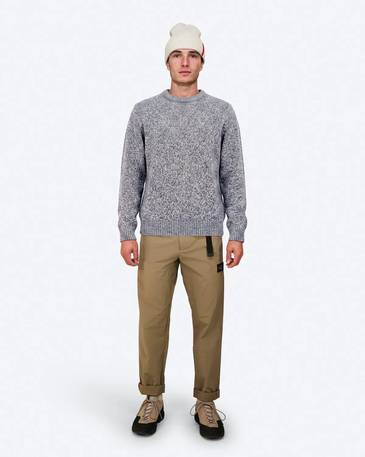 The Mountain Studio K-21 genser Grey Melange kashmir