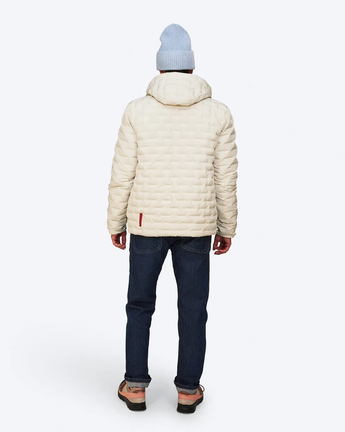 The Mountain Studio D-3 RL dunjakke Almond Milk lett