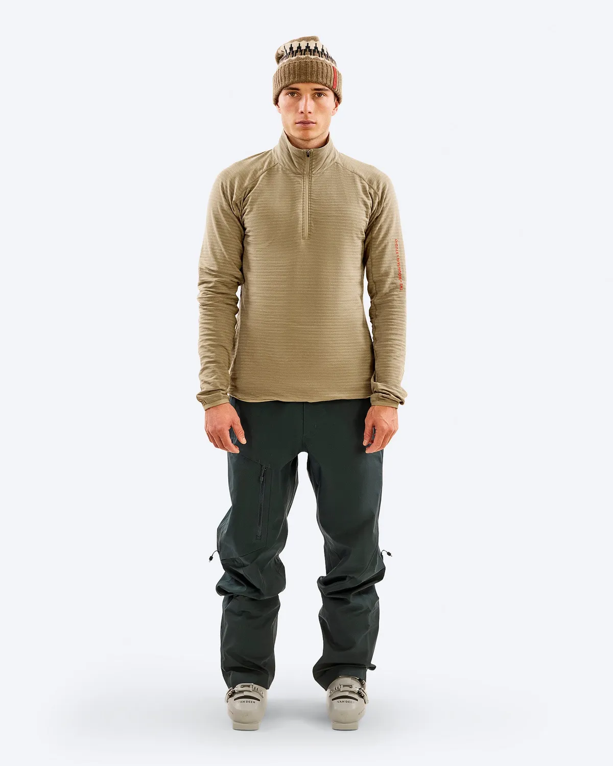 The Mountain Studio M-6 Light Tech Fleece Half Zip genser Brindle lett