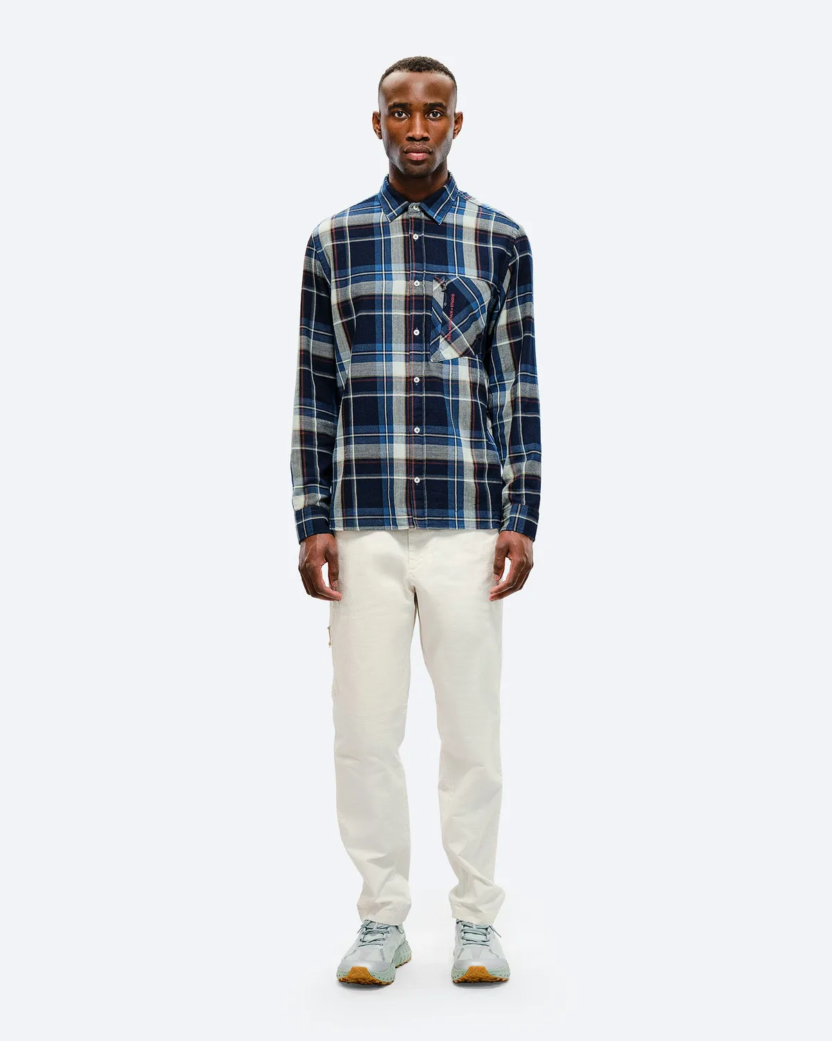 The Mountain Studio J-2 RS Mountain Ripstop chinos White Alyssum