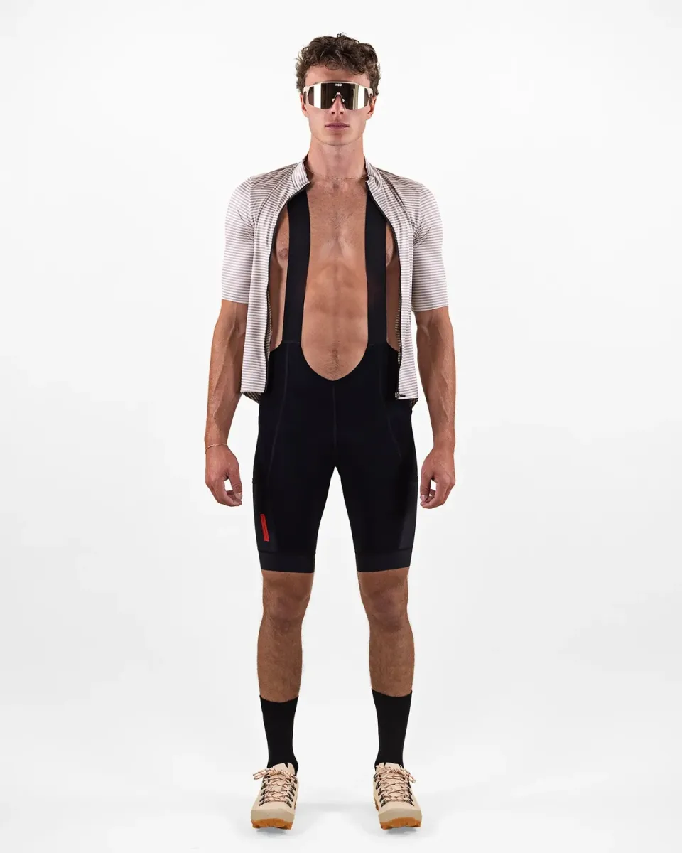 The Mountain Studio L-12 Gravel Bib bibshorts svart med pute