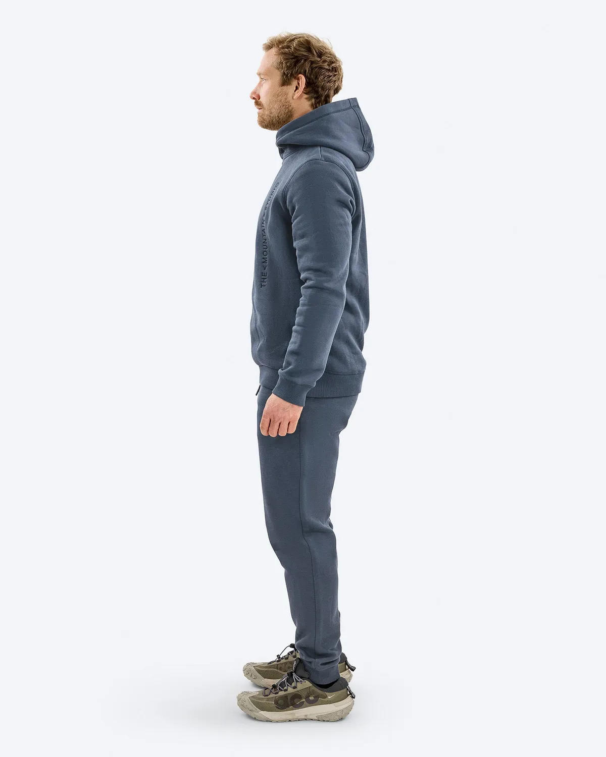 The Mountain Studio J-4 Organic joggebukse Ombre Blue børstet