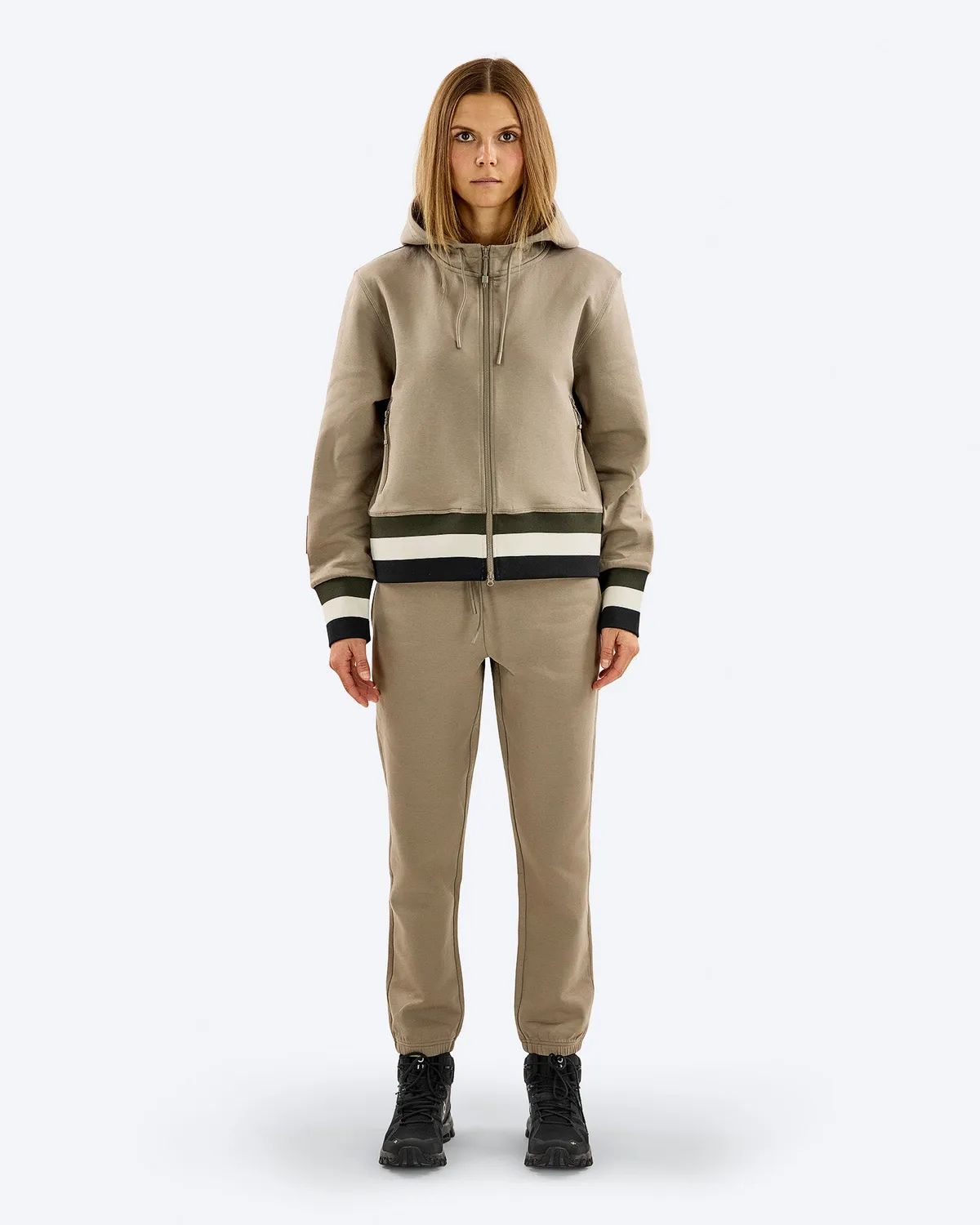 The Mountain Studio H-11 W hettejakke Brindle bomull