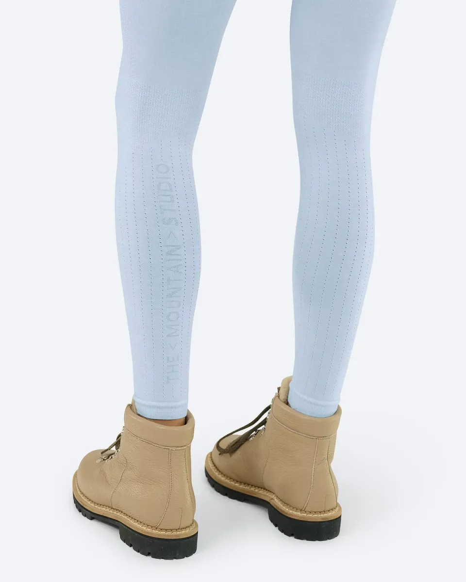 The Mountain Studio U-10 W Seamless stillongs Ice Water merino