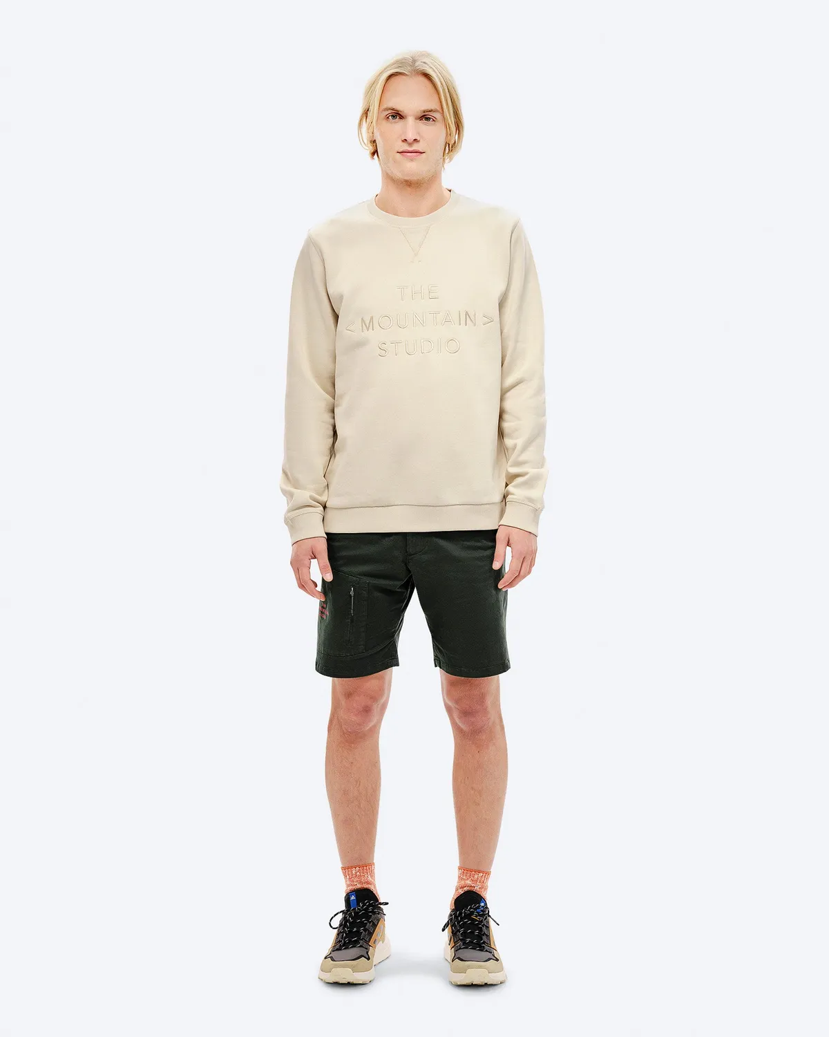The Mountain Studio L-5 COS shorts Forest Green bomull