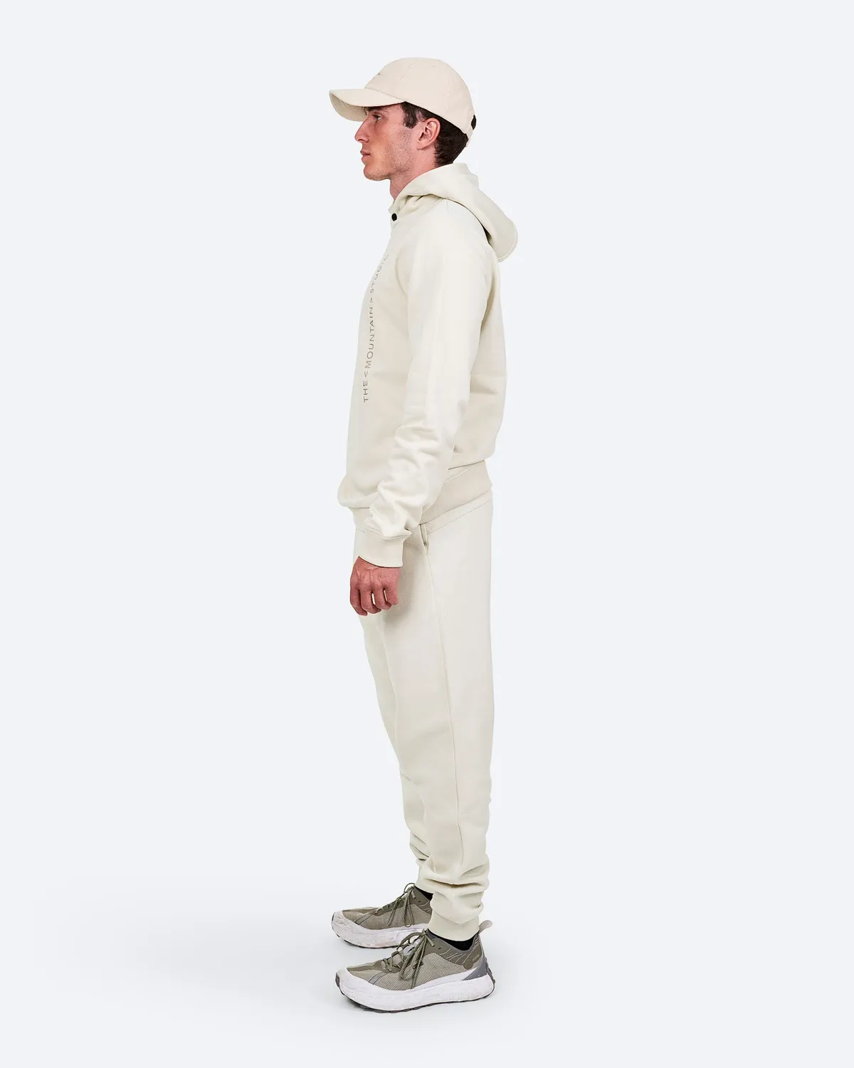 The Mountain Studio J-4 Organic Cotton sweatpants Almond Milk bomull