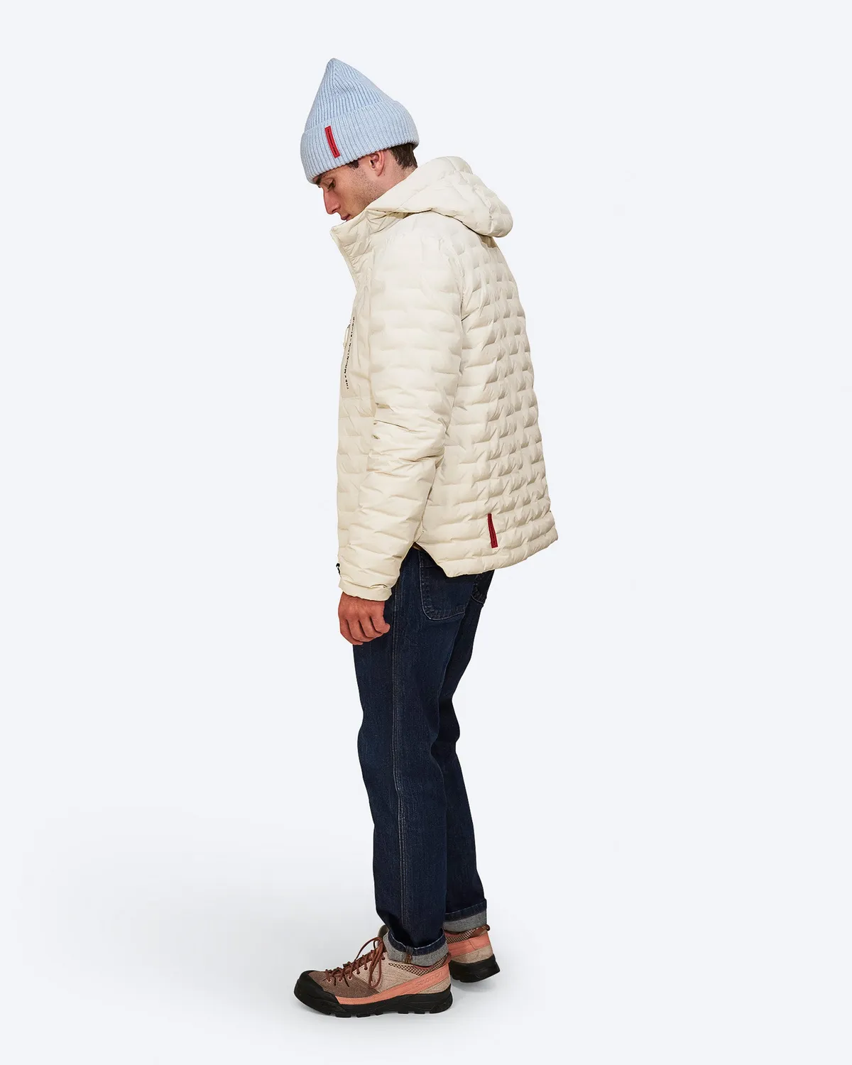 The Mountain Studio D-3 RL dunjakke Almond Milk lett
