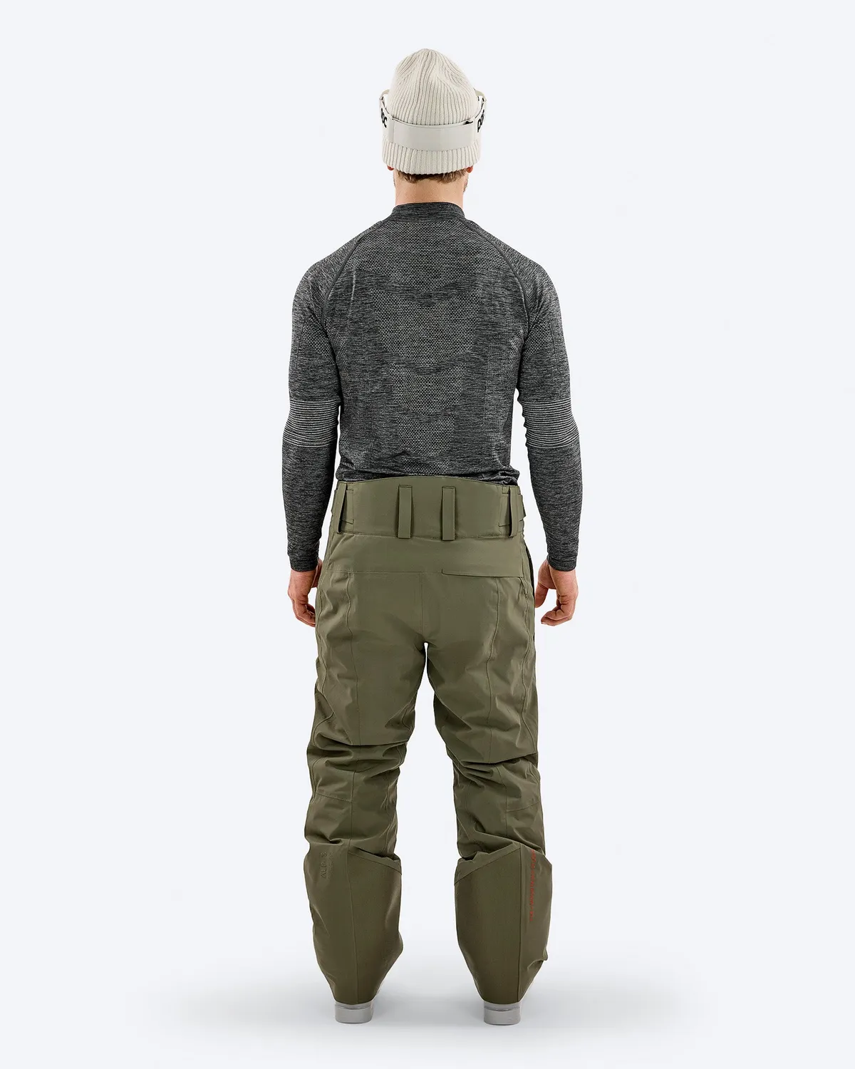 The Mountain Studio P-3 skibukse Winter Moss isolert