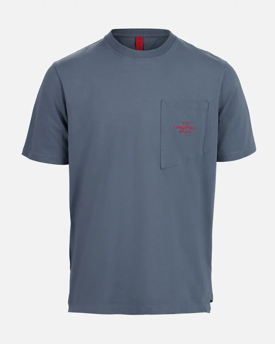 The Mountain Studio T-6 Pocket t-skjorte Ombre Blue økologisk