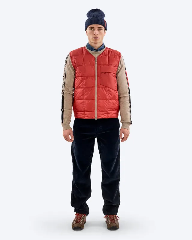 The Mountain Studio V-3 UL Down Vest dunvest Equestrian Red