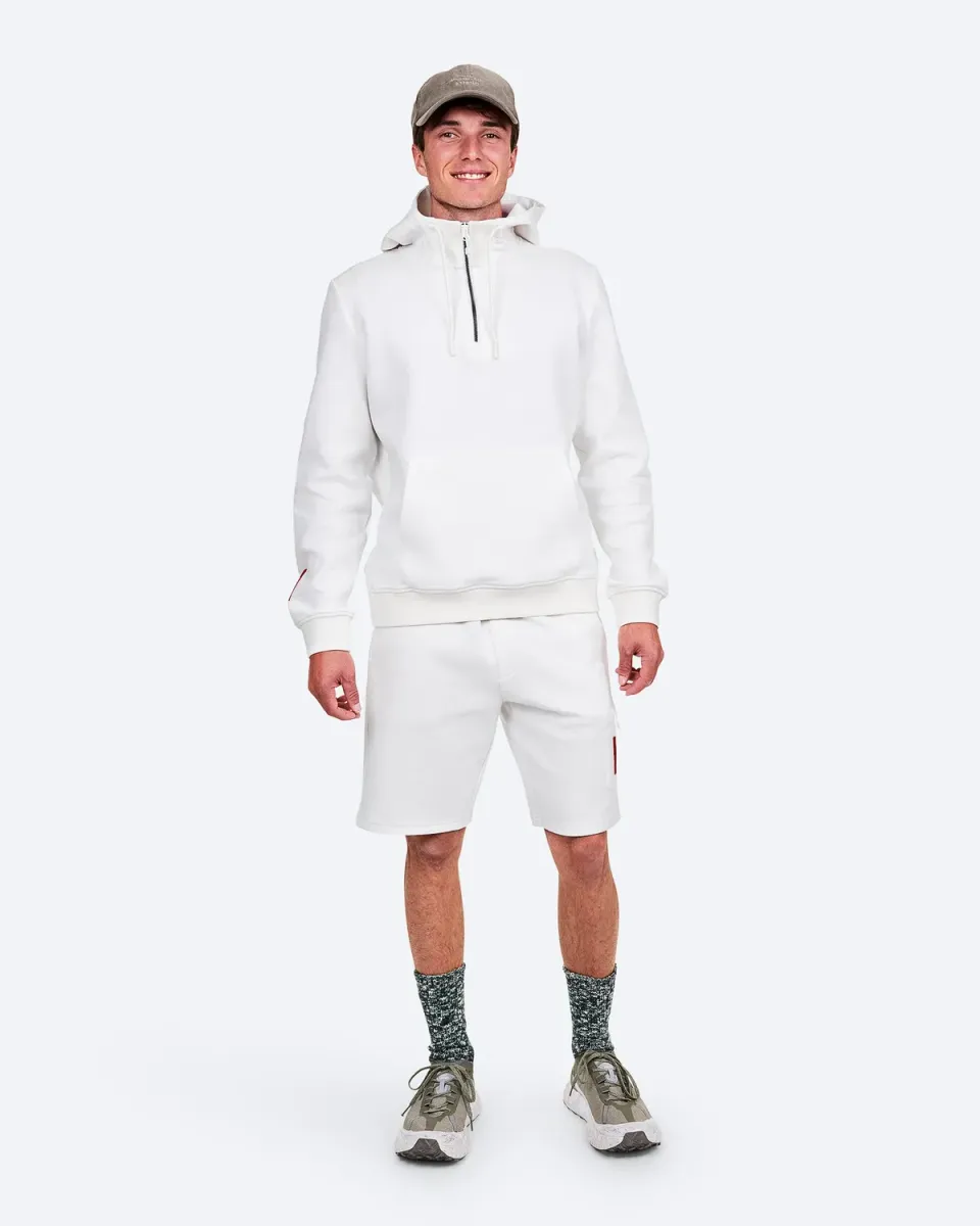 The Mountain Studio L-19 shorts White Alyssum bomull