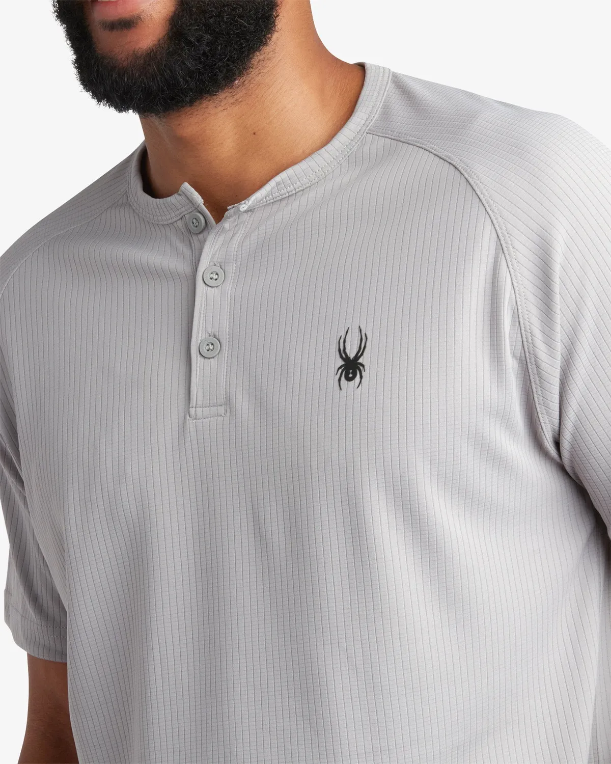 Spyder Short Sleeve henley herre grå UPF30+